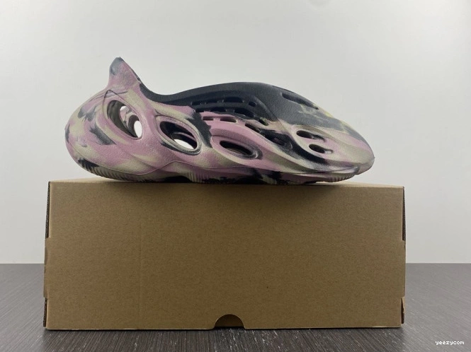 RNR Foam Carbon Adidas MX IG9562 Yeezy 1025